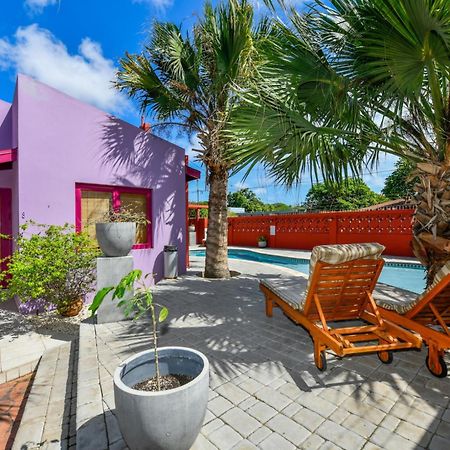 Cadushi Apartments Oranjestad Exteriör bild