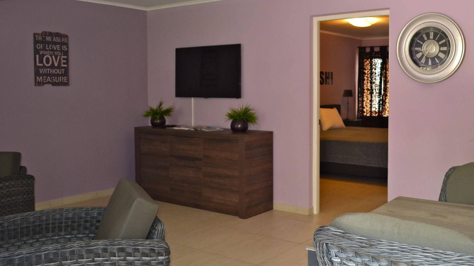 Cadushi Apartments Oranjestad Exteriör bild