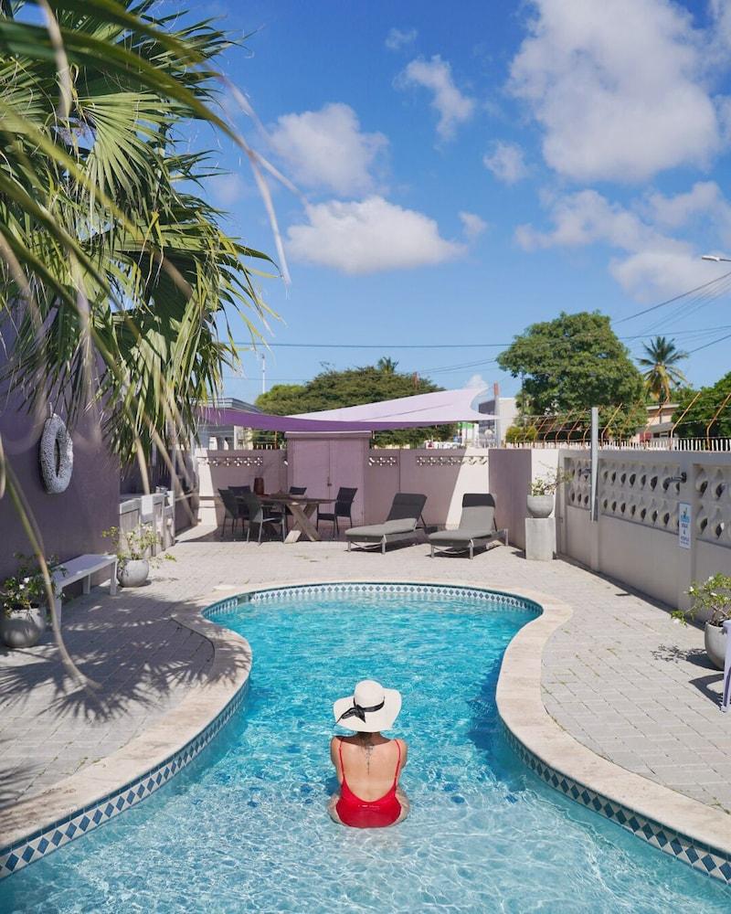 Cadushi Apartments Oranjestad Exteriör bild