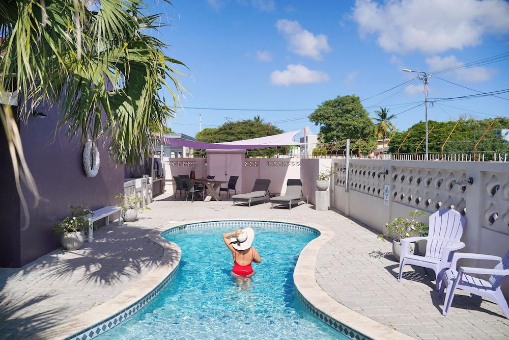 Cadushi Apartments Oranjestad Exteriör bild