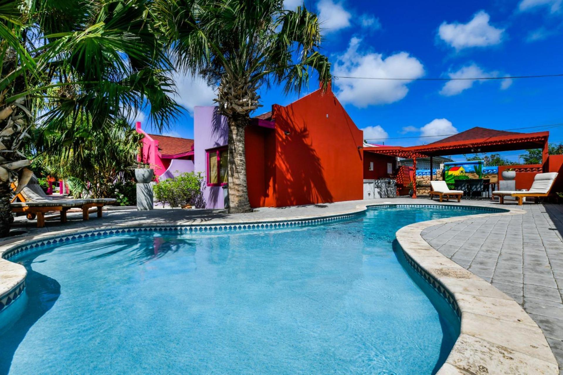 Cadushi Apartments Oranjestad Exteriör bild