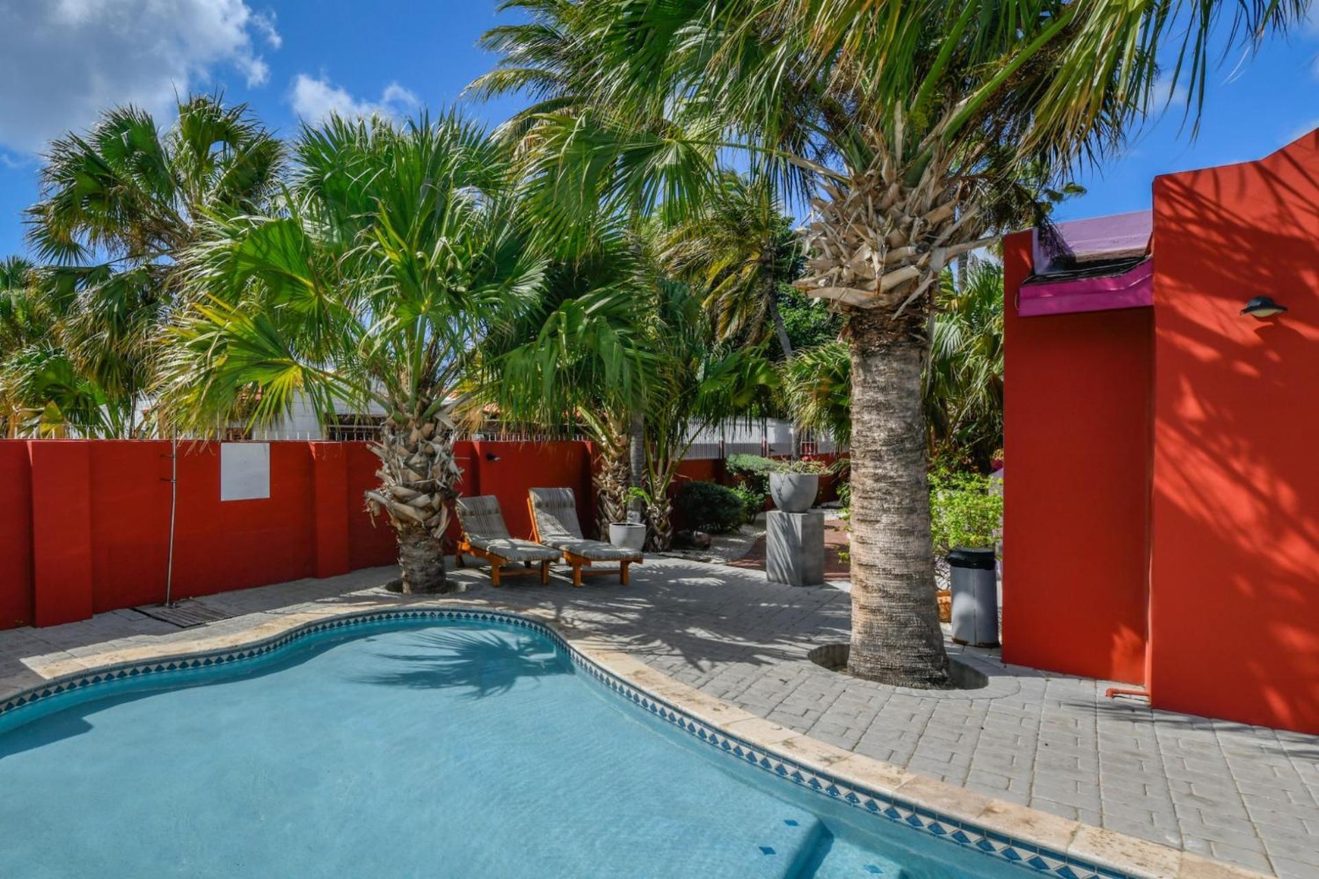 Cadushi Apartments Oranjestad Exteriör bild
